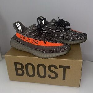 Yeezy 350 V2